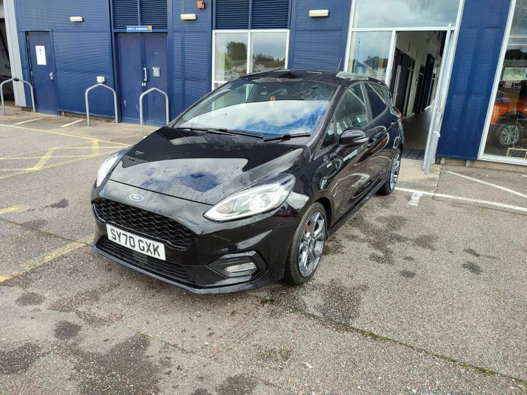Compare Ford Fiesta 1.0 Ecoboost Hybrid Mhev 125 St-line Edition SY70GXK Black