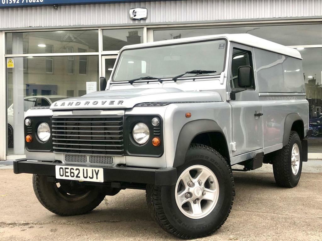 Compare Land Rover Defender 110 Defender 110 Hard Top Td OE62UJY Silver