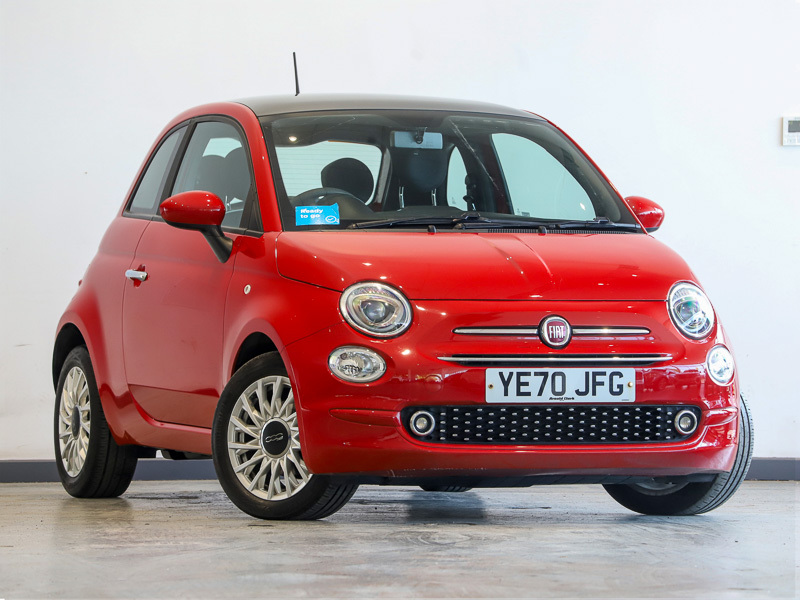 Compare Fiat 500 500 Lounge Mhev YE70JFG Red