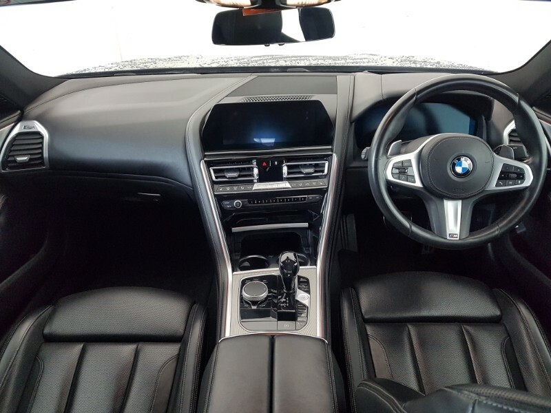 Compare BMW 8 Series M850i Xdrive BJ70WWZ Grey