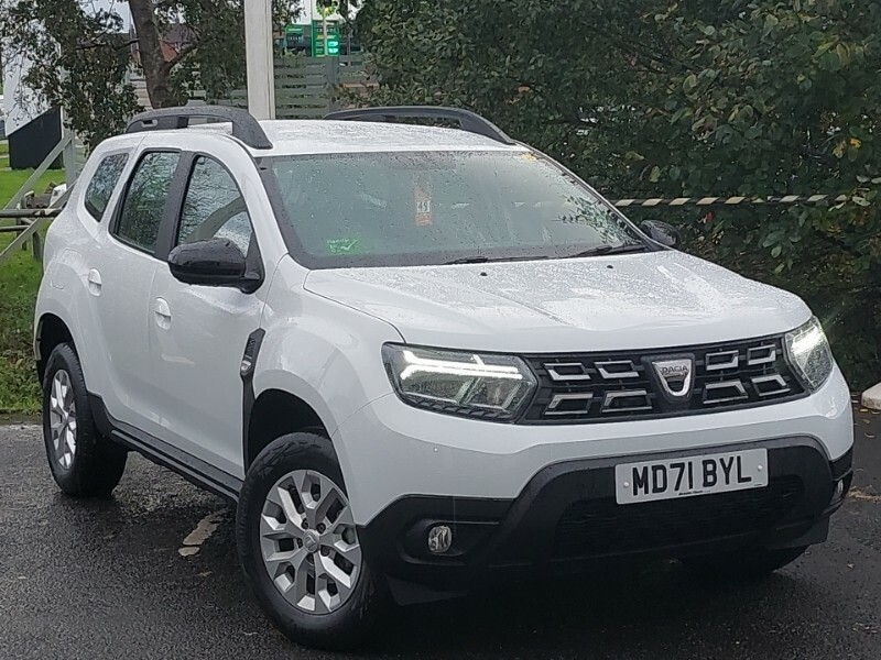 Compare Dacia Duster Duster Comfort Tce 4X2 MD71BYL White