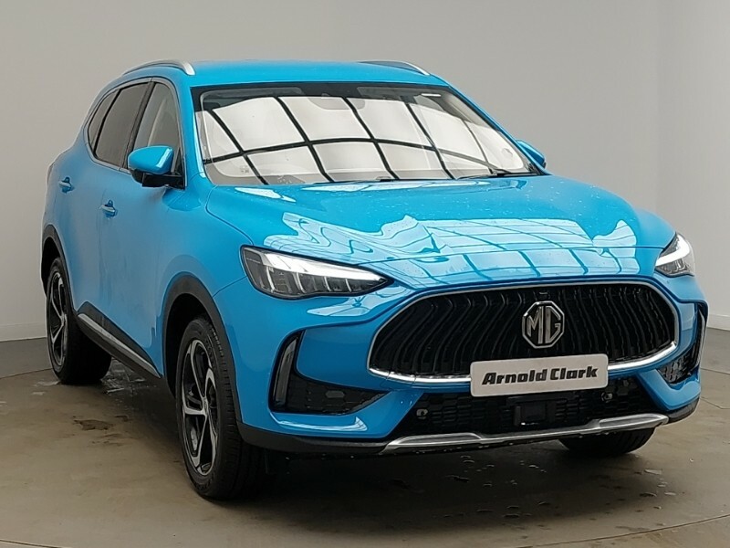 Compare MG HS 1.5 T-gdi Trophy  Blue