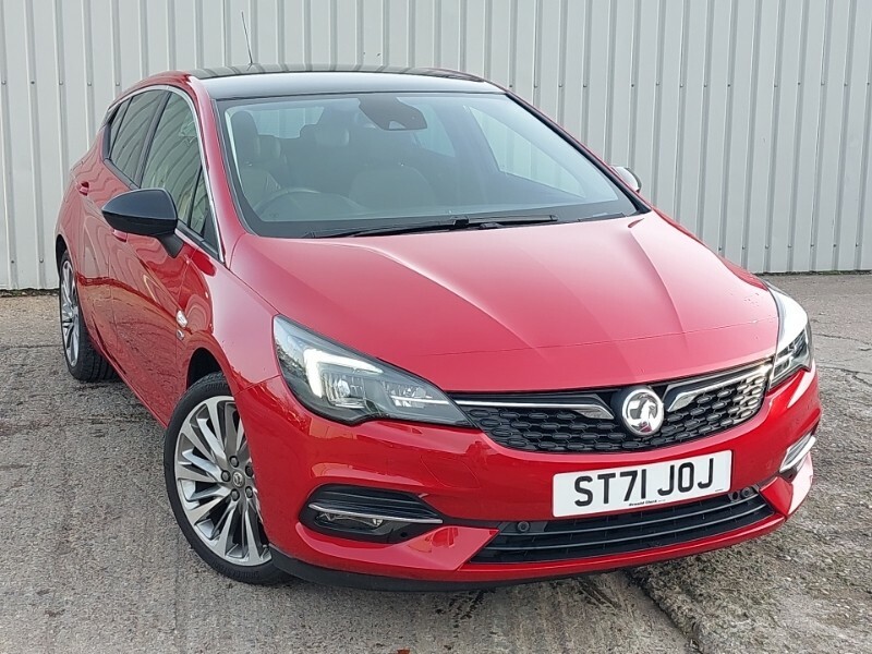 Compare Vauxhall Astra Astra Griffin Edition T ST71JOJ Red