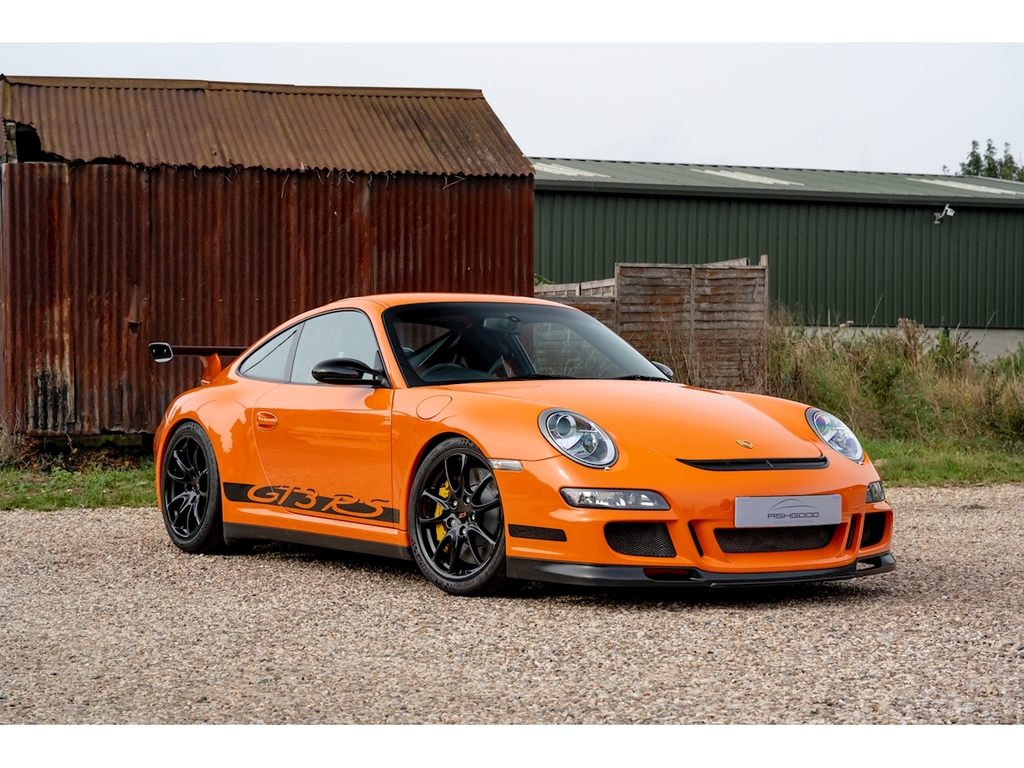 Compare Porsche 911 Gt3 Rs Coupe 20 KM07VBD Orange