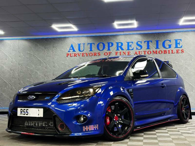 Compare Ford Focus Focus Rs R55JXC Blue