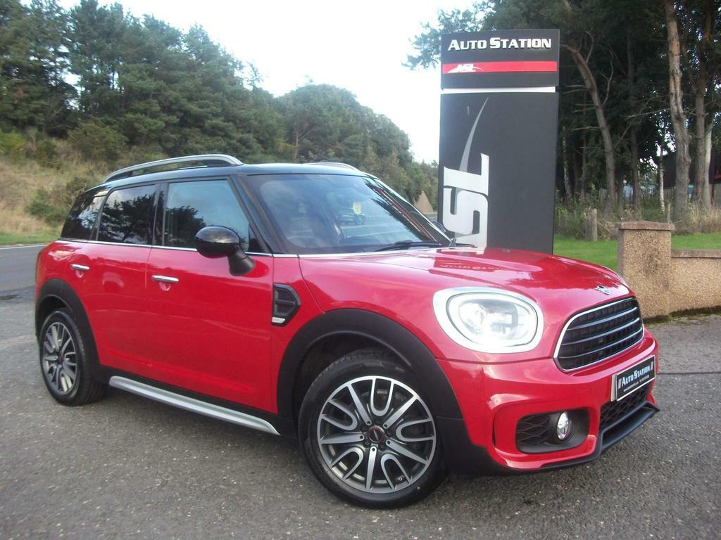 Compare Mini Countryman 1.5 Cooper Steptronic Euro 6 Ss YD68CXS Red