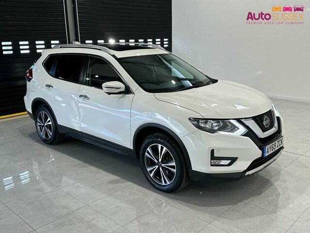 Compare Nissan X-Trail Dig-t N-connecta Dct AY69ZCK White