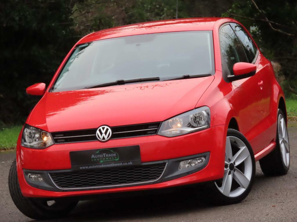 Compare Volkswagen Polo 1.2 Tsi Sel Euro 5  Red