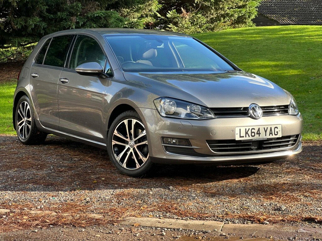 Compare Volkswagen Golf 2014 64 1.4 LK64YAG Grey