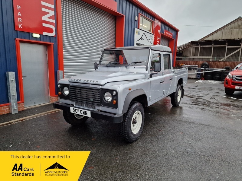 Compare Land Rover Defender 130 130 Td High SC11CWN Silver