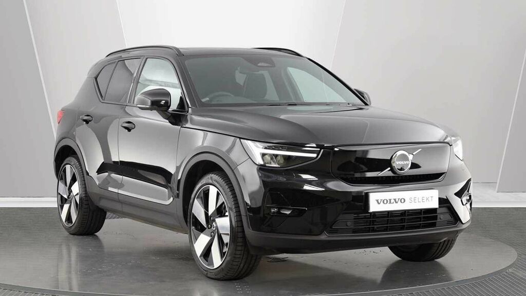 Compare Volvo XC40 P8 Recharge Ultimate Twin Motor Latest 82Kwh Batt KR73NVM Black