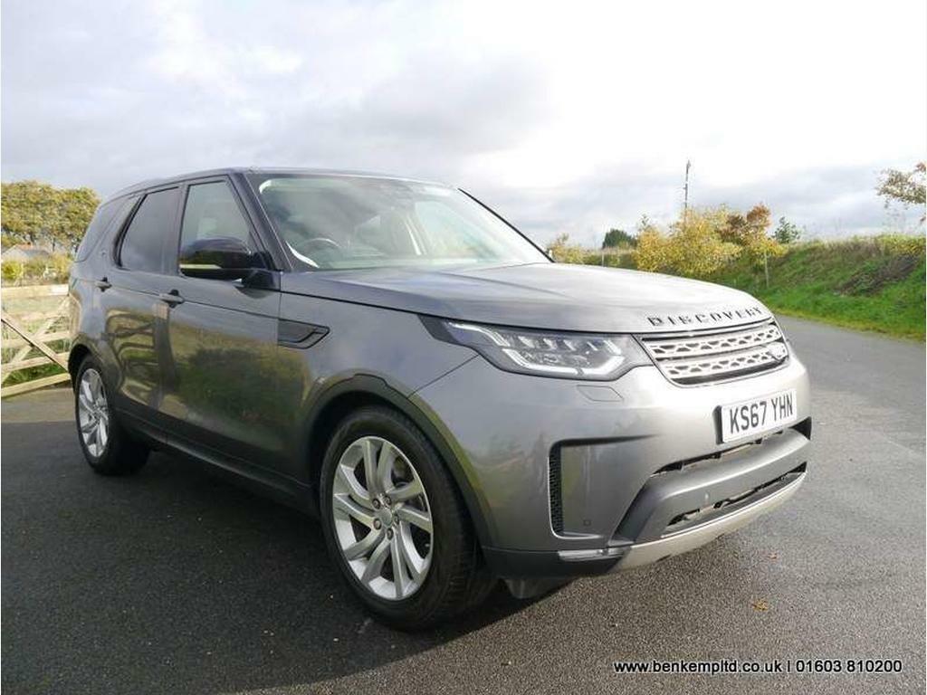 Compare Land Rover Discovery 3.0 Td V6 Hse 4Wd Euro 6 Ss KS67YHN Grey