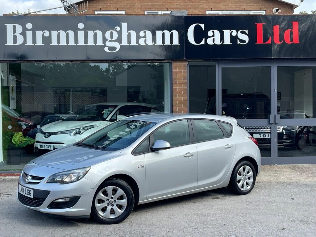 Compare Vauxhall Astra Astra Design LM14LCG Silver