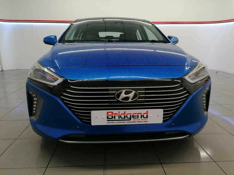 Compare Hyundai Ioniq 1.6 H-gdi Premium Se Hatchback ML67TXN Blue