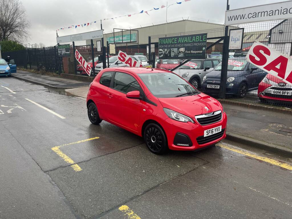 Compare Peugeot 108 1.0 Active Hb SF16YVX Red