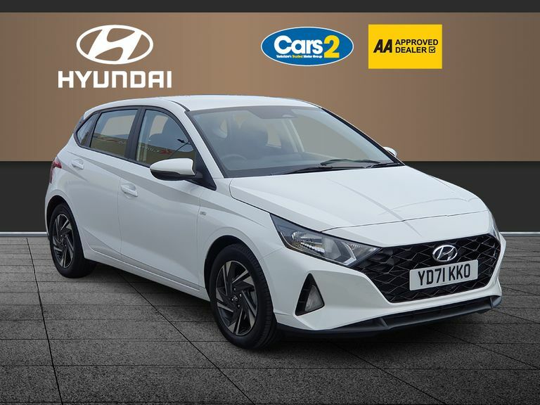 Compare Hyundai I20 1.0T Gdi 48V Mhd Se Connect Dct YD71KKO White