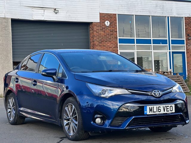 Compare Toyota Avensis 1.8 Valvematic Business Edition ML16VEO Blue