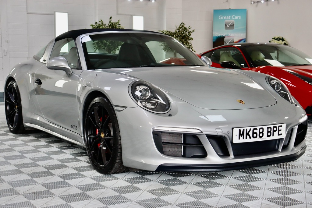 Compare Porsche 911 Targa MK68BPE Silver