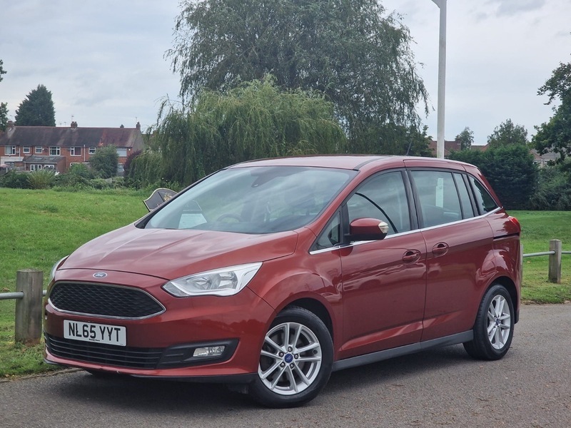 Compare Ford Grand C-Max Grand Zetec Tdci NL65YYT Red