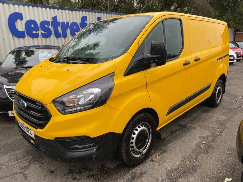 Compare Ford Transit Custom 2.0 Tdci 130Ps Low Roof Van LD19HPC Yellow