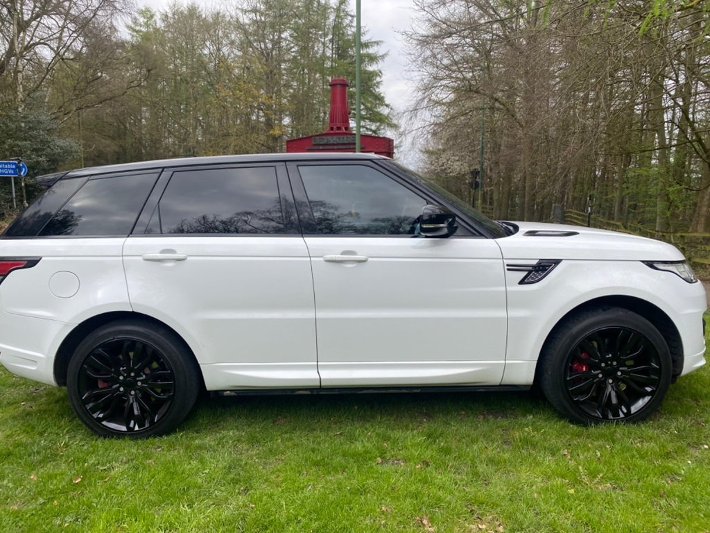 Compare Land Rover Range Rover Sport Estate OU64EJY White