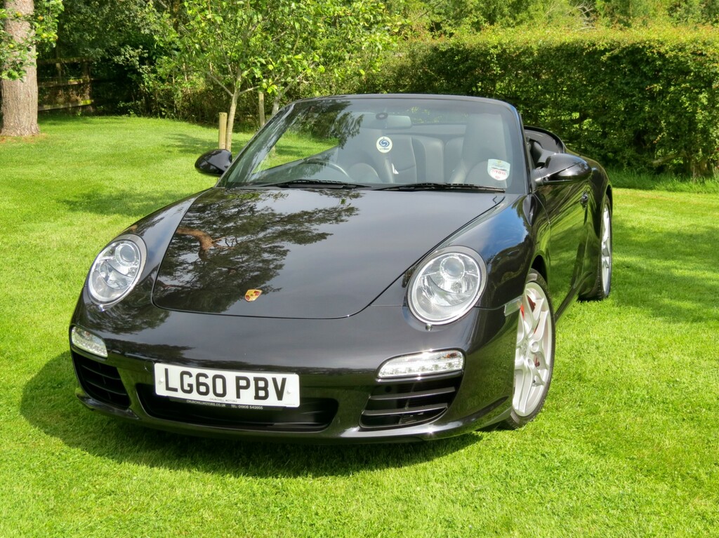 Compare Porsche 911 Convertible LG60PBV Black