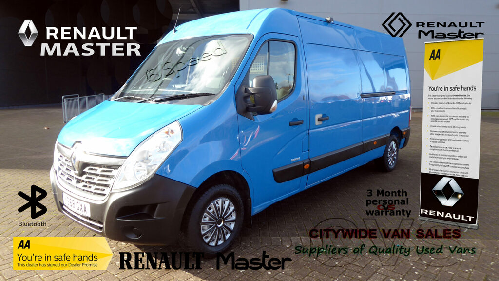 Compare Renault Master Renault Master 2018 YS68GXA Blue