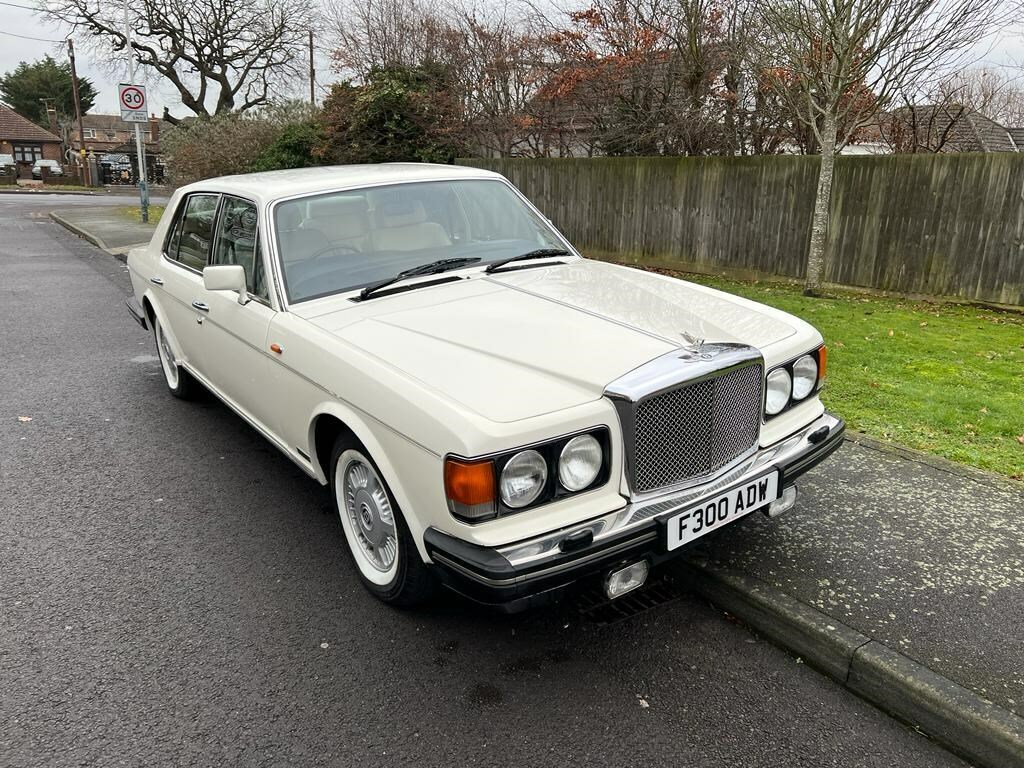 Compare Bentley Eight Fuel Injection F300ADW White