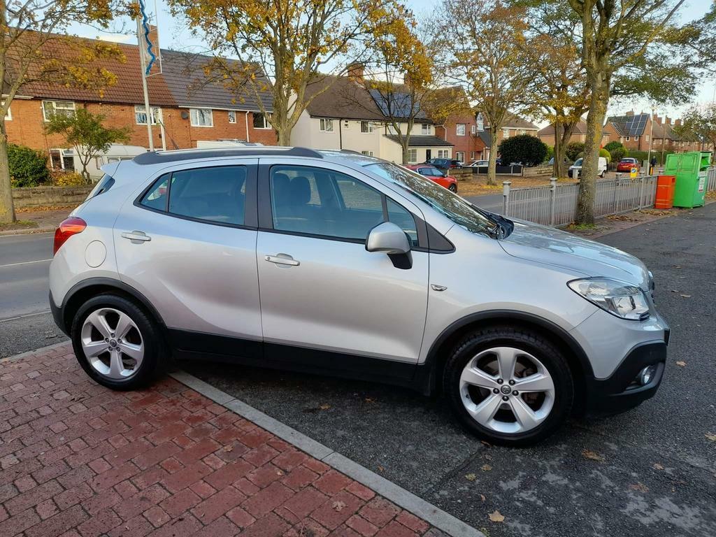 Compare Vauxhall Mokka 1.4T Exclusiv 4Wd Euro 5 Ss  Silver