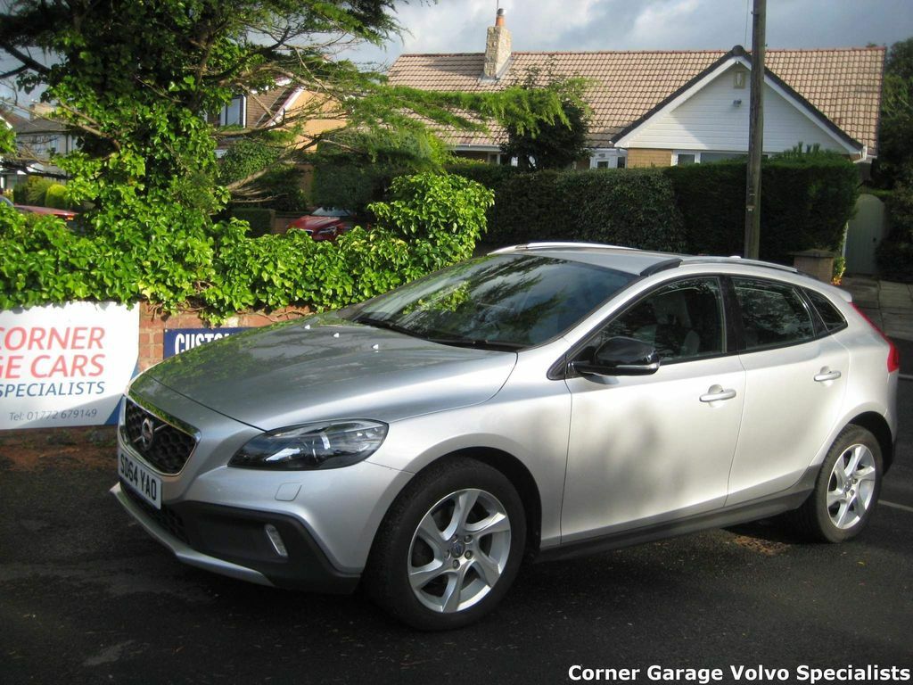 Volvo V40 Cross Country Cross Country 1.6 D2 Lux Euro 5 Ss Silver #1