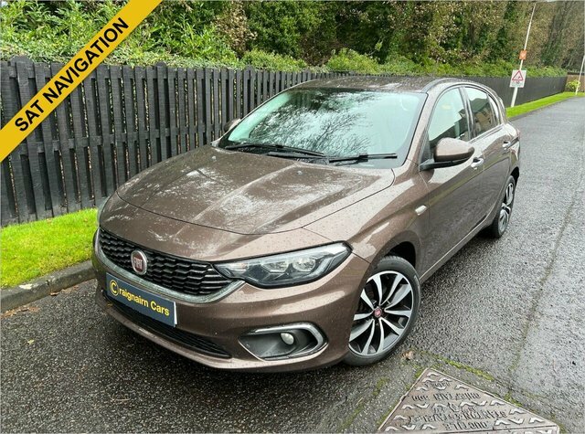 Fiat Tipo Tipo Lounge Multijet Brown #1