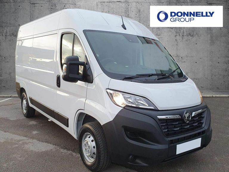 Vauxhall Movano 2024 L3h2 2.2 140Ps Prime White #1