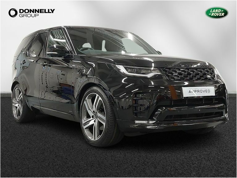 Compare Land Rover Discovery 3.0 D300 R-dynamic Hse KP21LGV Black