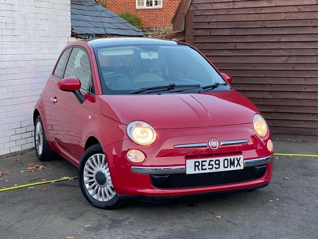 Compare Fiat 500 500 Lounge RE59OMX Red