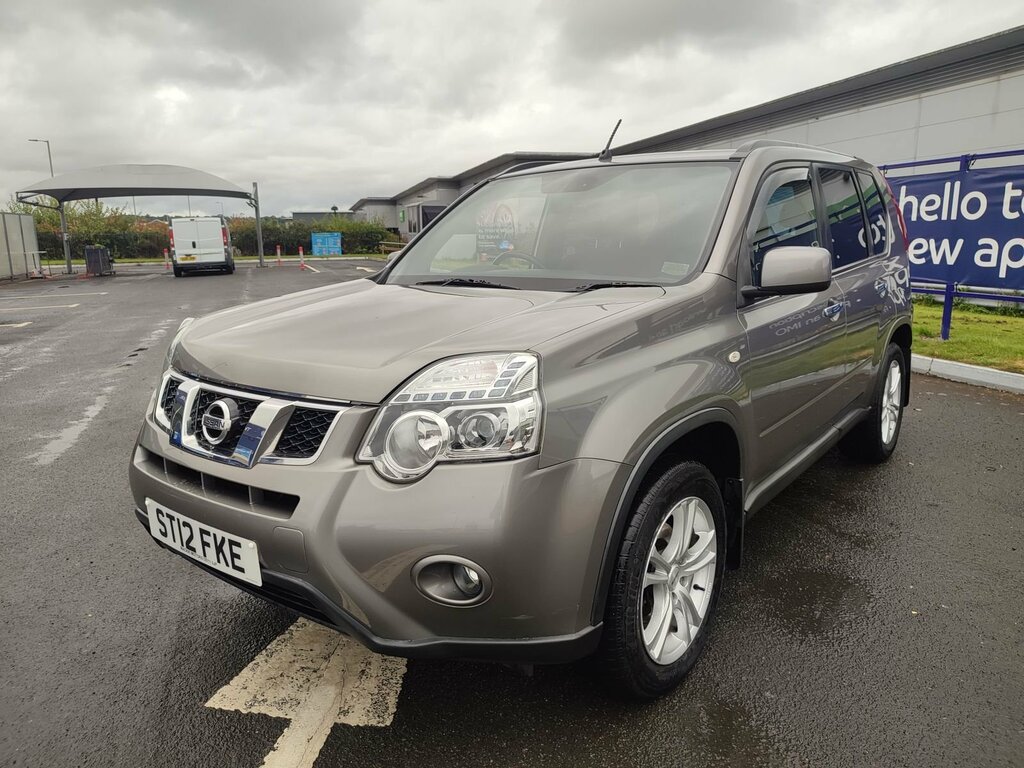 Compare Nissan X-Trail Dci Acenta ST12FKE Grey