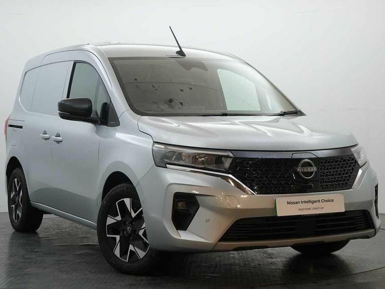 Compare Nissan TOWNSTAR 45Kw Tekna L1 Panel Van With Sat Nav And Alloy Wh SM73WOB Grey