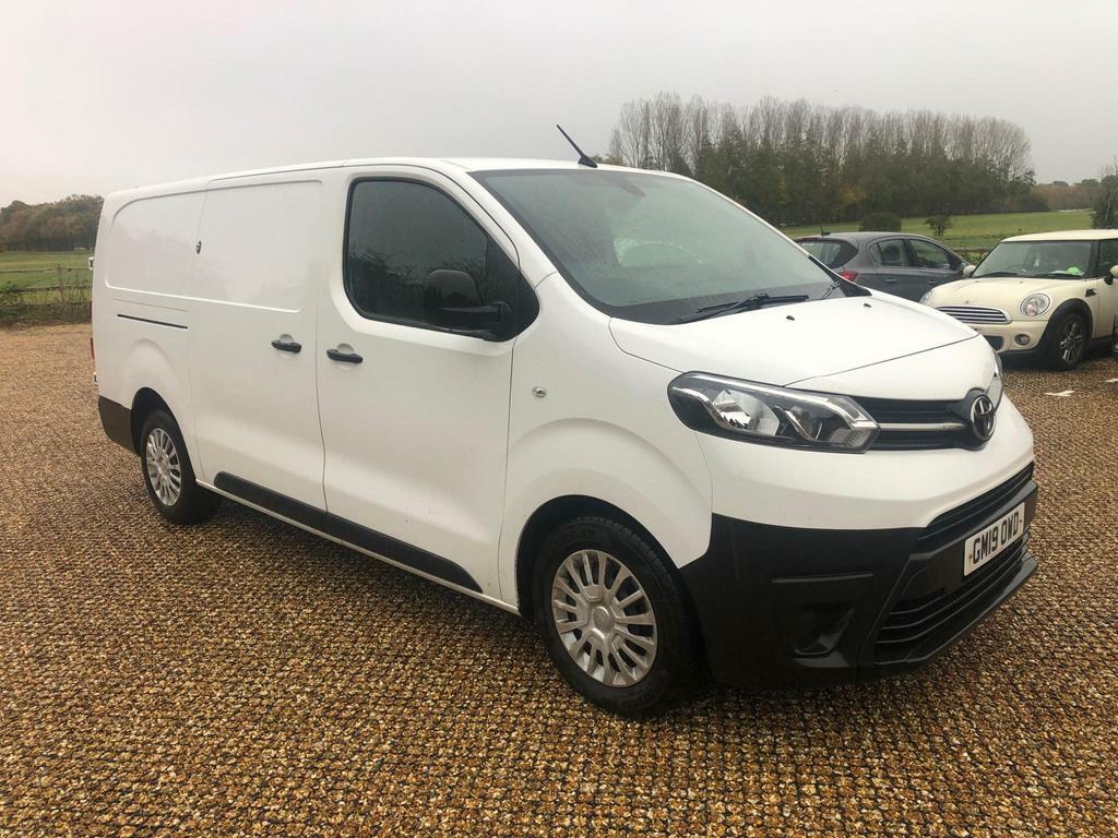 Compare Toyota PROACE 2.0D Icon Long Panel Van Lwb Euro 6 Ss GM19OWD White