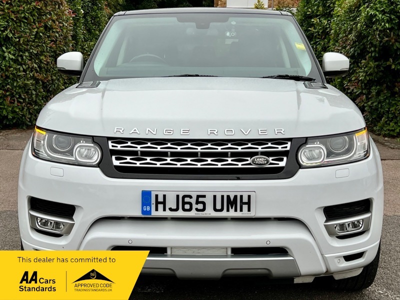 Compare Land Rover Range Rover Sport Sdv6 Hse - 2015 65 Plate HJ65UMH White