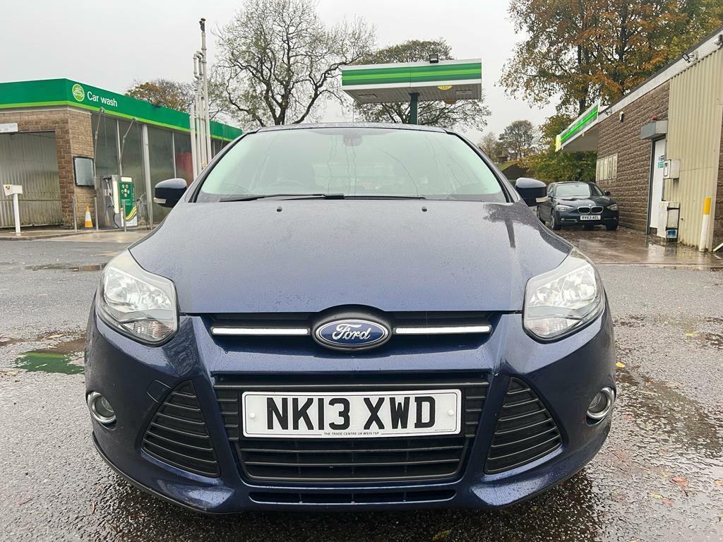 Compare Ford Focus 1.6 Tdci Zetec Euro 5 Ss NK13XWD Blue