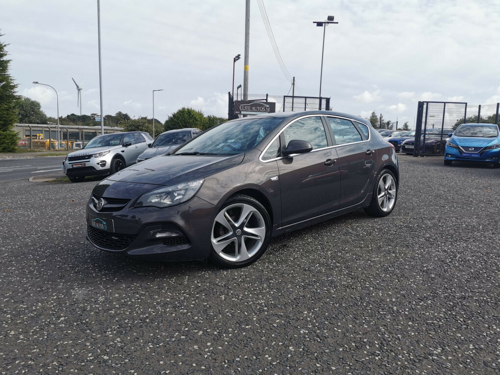Compare Vauxhall Astra Limited Edition 1.4 SB65UGF 