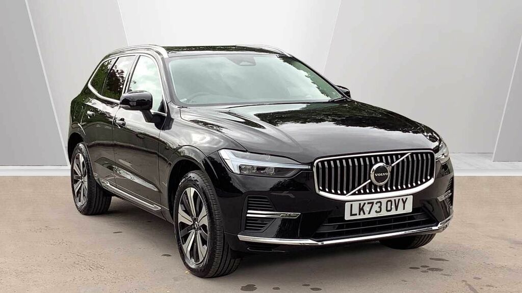 Compare Volvo XC60 Recharge Core, T6 Awd Plug-in Hybrid, LK73OVY Black
