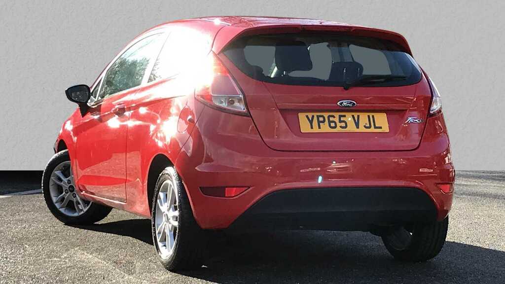 Compare Ford Fiesta Zetec YP65VJL Red