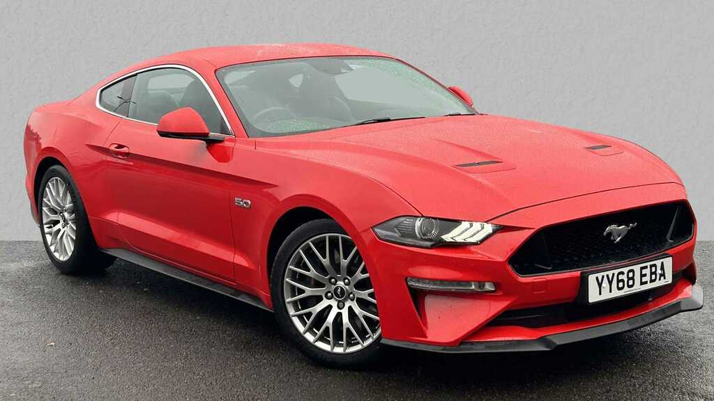 Compare Ford Mustang 5.0 V8 Gt Custom Pack 1 YY68EBA Red