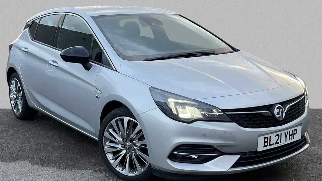 Compare Vauxhall Astra Astra Griffin Edition Td BL21YHP Silver