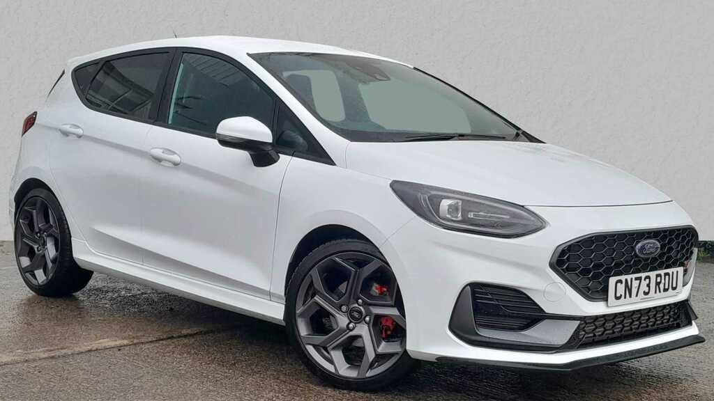 Compare Ford Fiesta 1.5 Ecoboost St-3 CN73RDU White