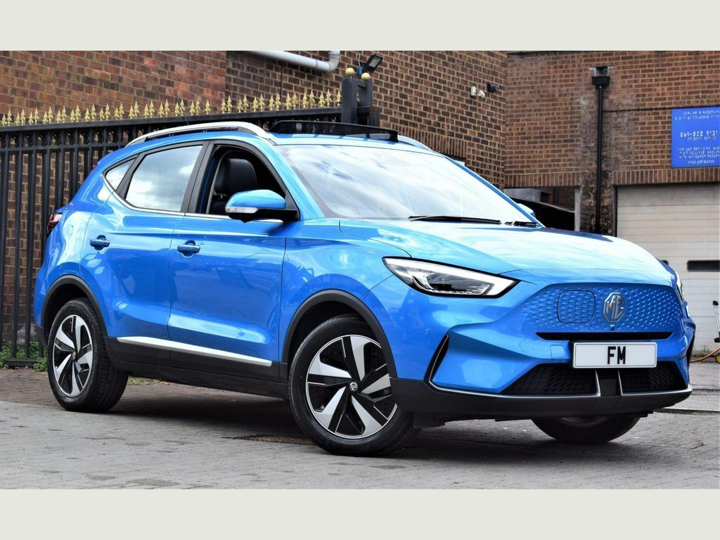 Compare MG ZS Zs 51.1Kwh Trophy EK22HUH Blue