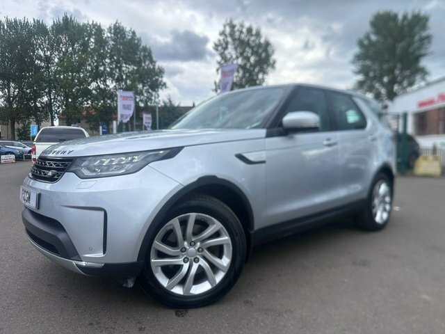 Compare Land Rover Discovery 3.0 Td6 Hse 255 Bhp ST17GZG Silver