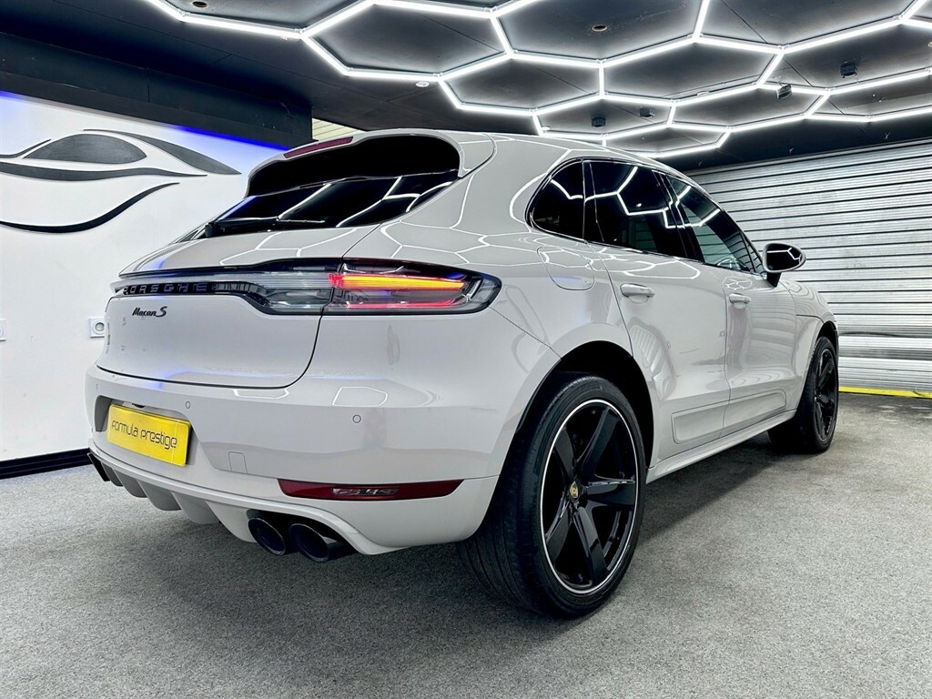 Porsche Macan S 3.0 V6 turbo petrol PDK 2020