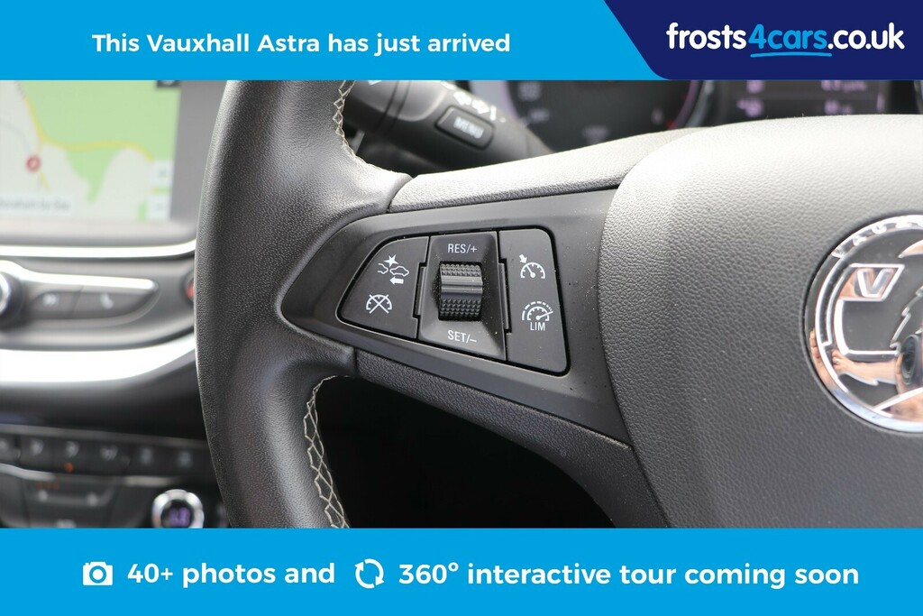 Compare Vauxhall Astra Astra Sri Nav Td DU71VGV White
