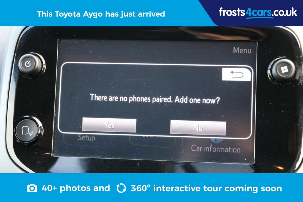 Compare Toyota Aygo 1.0Vvt-i X-clusiv X-shift DE20FJK Grey